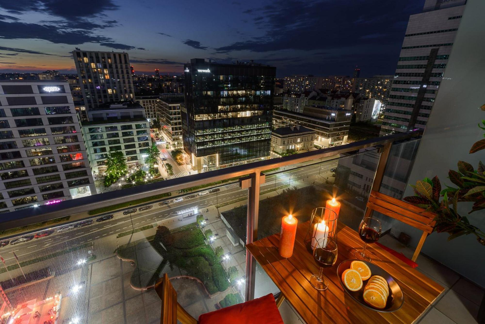 Lumina Apart With Balcony Platinum Tower Варшава Экстерьер фото