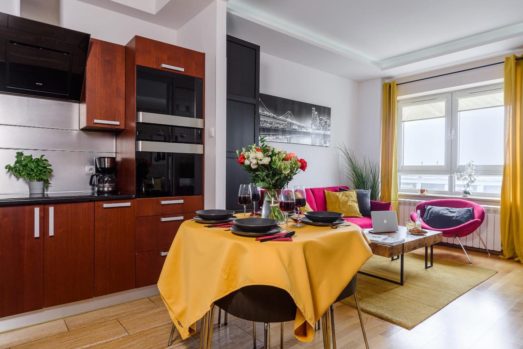 Lumina Apart With Balcony Platinum Tower Варшава Экстерьер фото